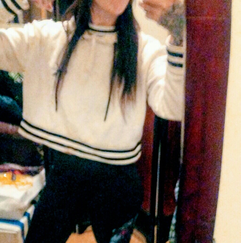 Calvin Klein cropped sweatshirt